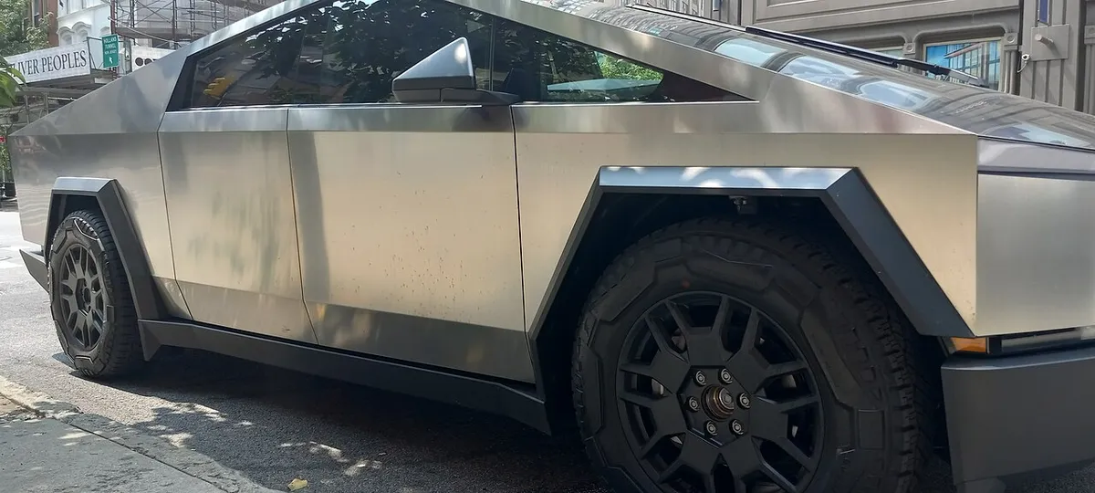 Tesla Cybertruck