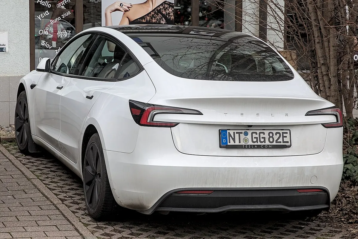Tesla Model 3 (2023) en Filderstadt